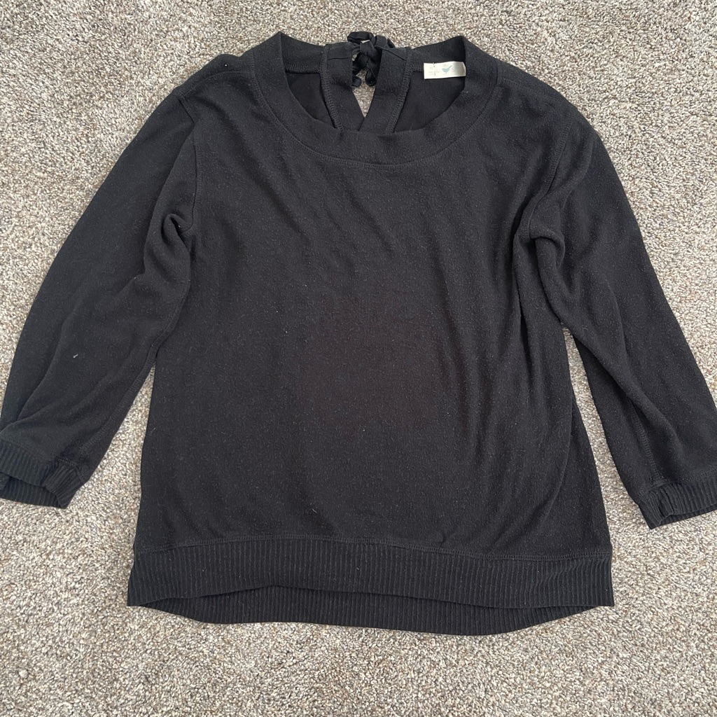 Stem Black Sweater